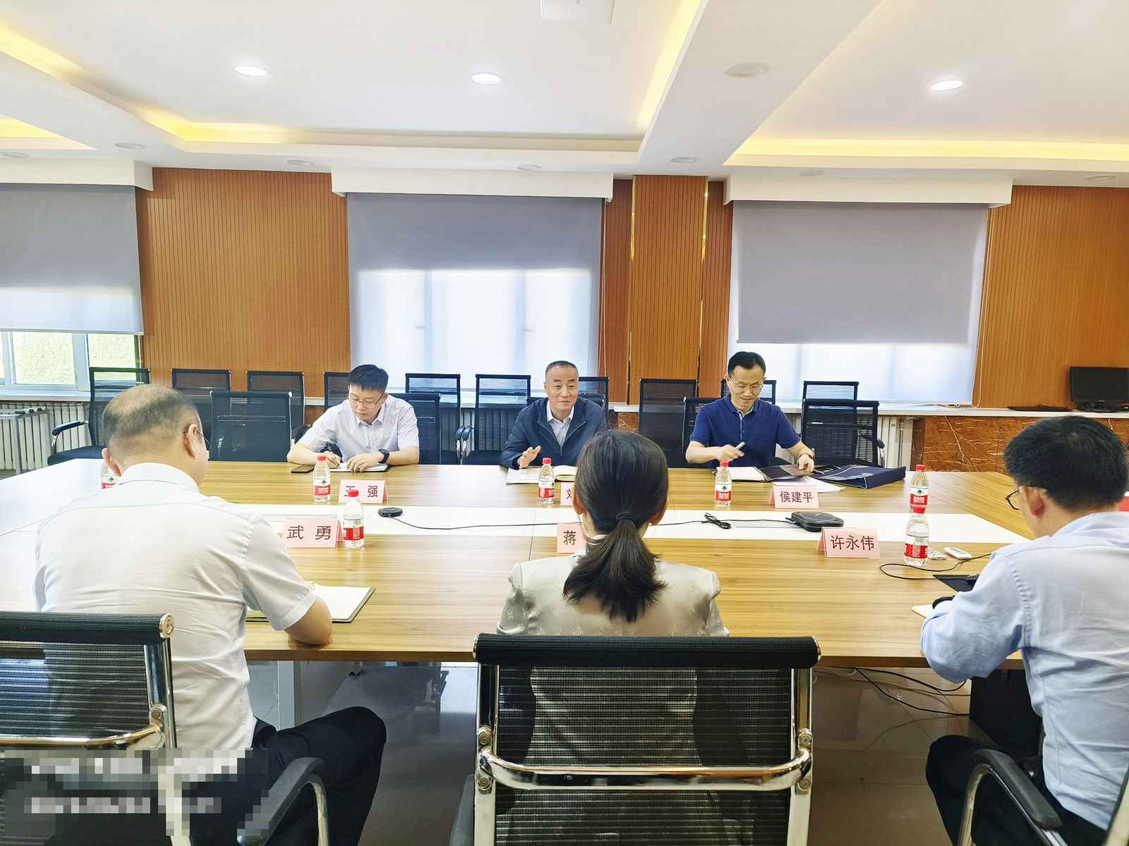 克拉瑪依市政協(xié)黨組書(shū)記、副主席劉波濤到公司考察調研(圖2)